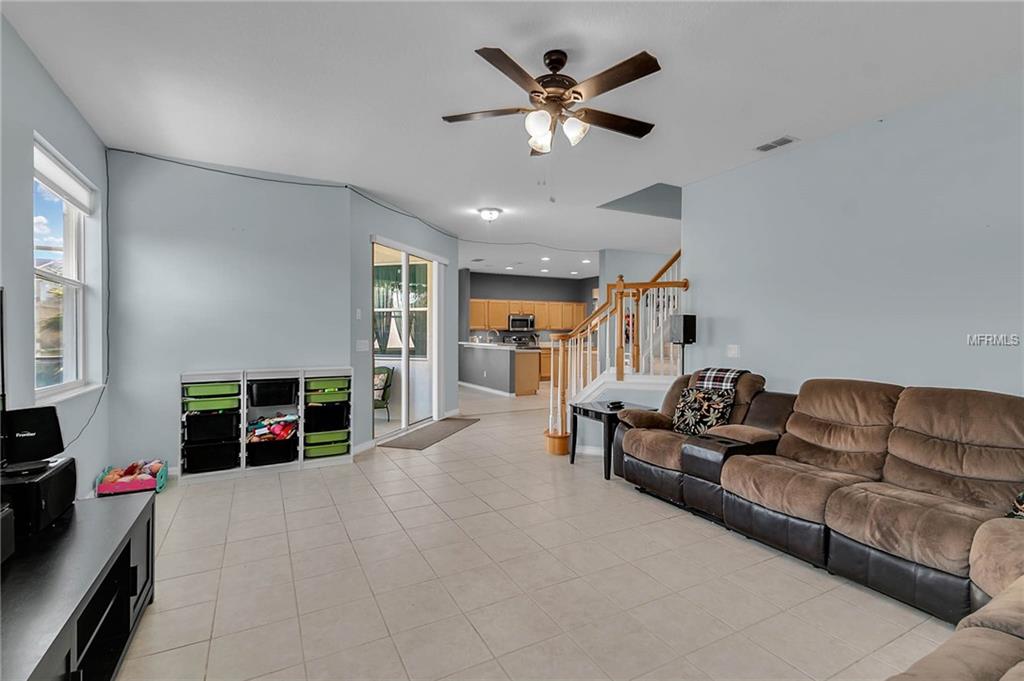 Slide show image of the Orlando Florida Home for Sale 10