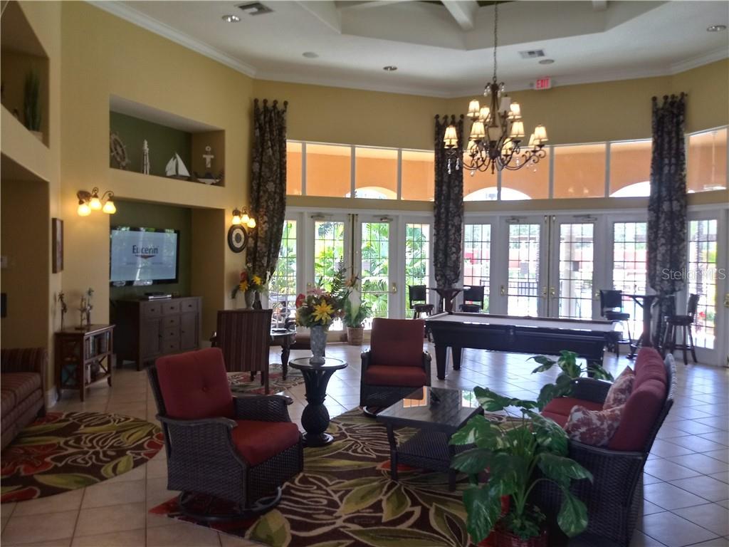 Slide show image of the Orlando Florida Home for Sale 28