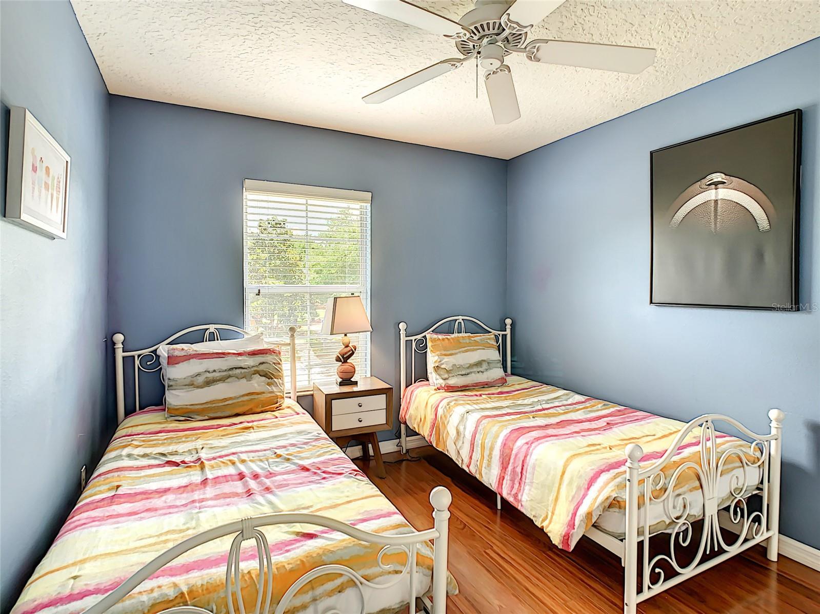 Slide show image of the Orlando Florida Home for Sale 17